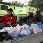 Départ pour l'arrière Haiti avec medecine et aliments